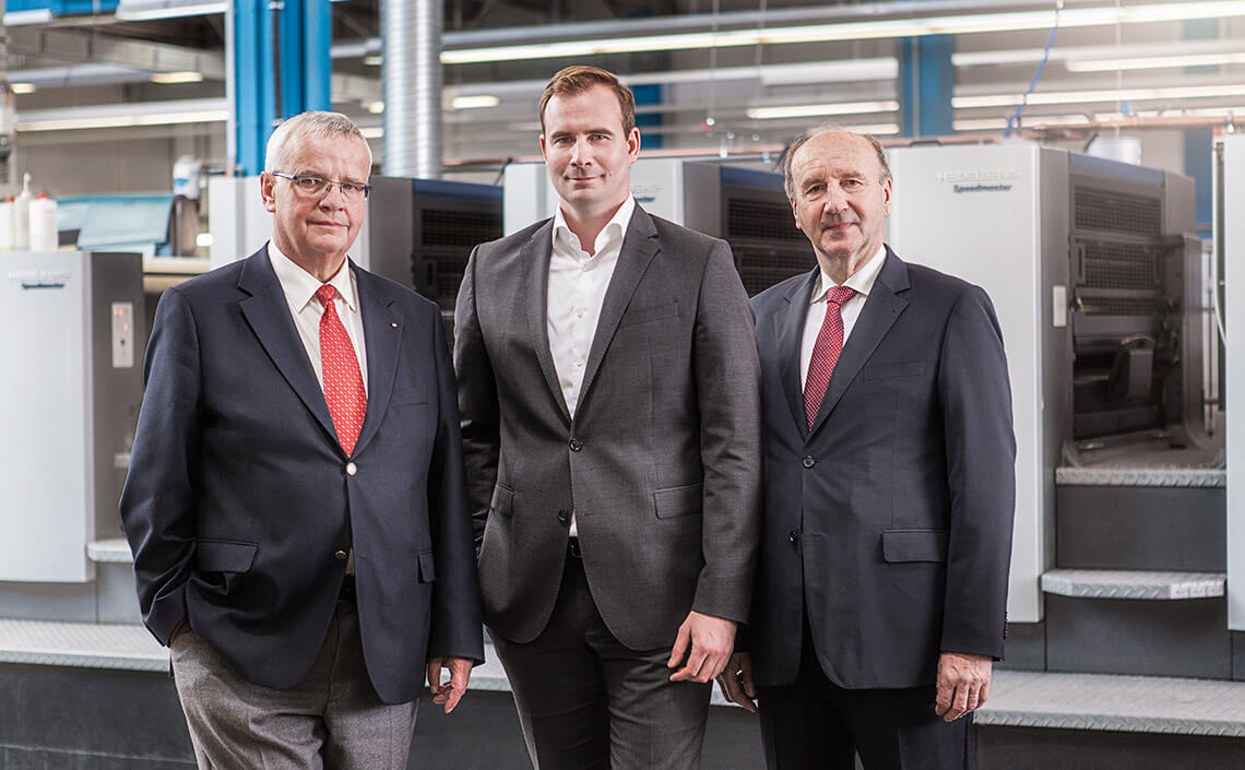 geschaeftsfuehrung_3personen_farbig - KRÜGER Druck Verlag